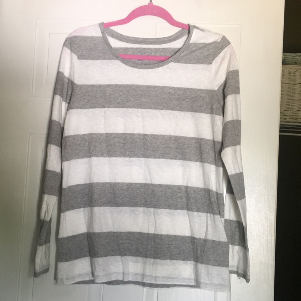 Gap long sleeve t l